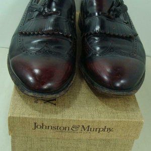 Johnston & Murphy Burgundy Lasalle Leather Wingtip